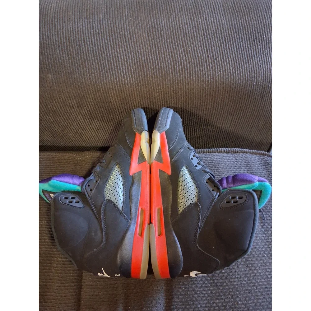 Nike Air Jordan 5 Retro 